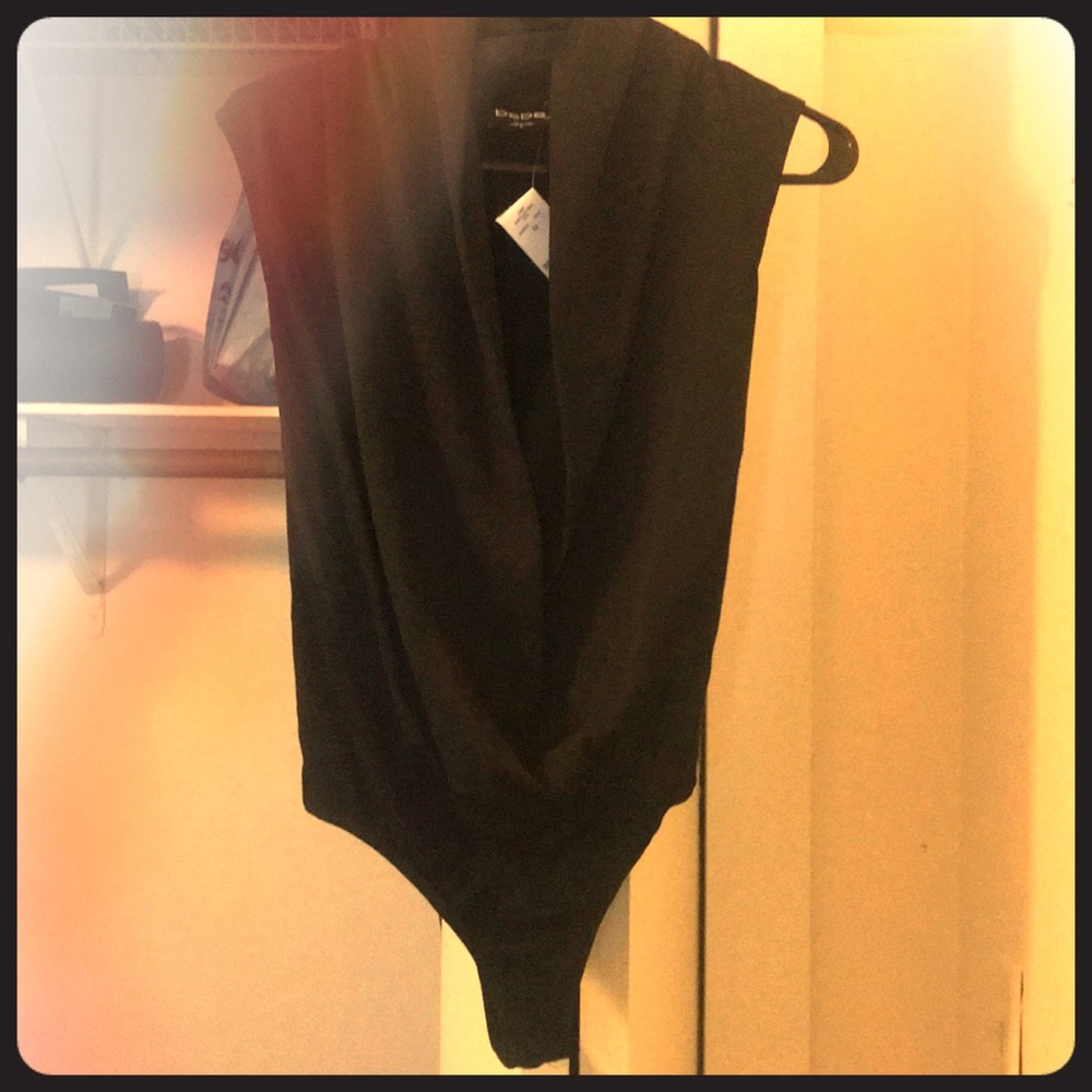 NWT Bebe chiffon blouse front bodysuit top black M
